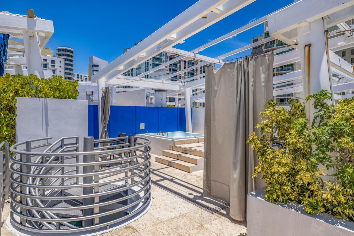 Suites Ocean Drive Hotel ไมอามีบีช ภายนอก รูปภาพ