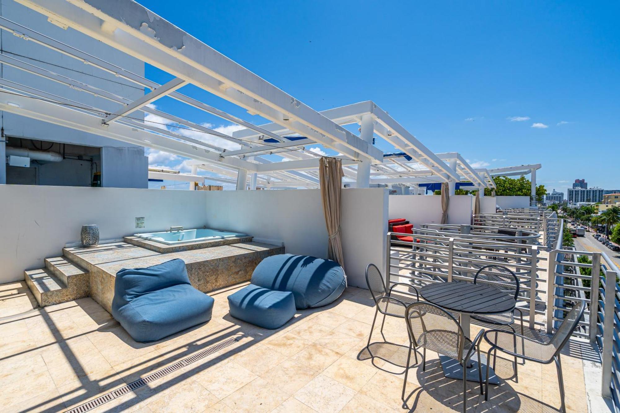 Suites Ocean Drive Hotel ไมอามีบีช ภายนอก รูปภาพ